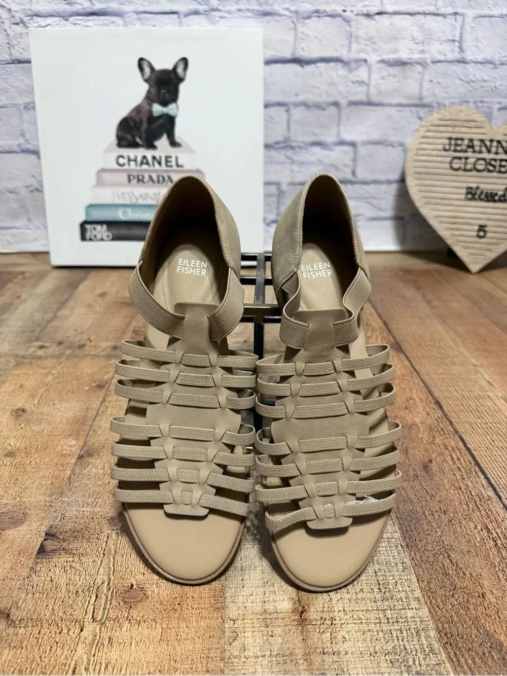 Eileen Fisher Rato strappy khaki leather sandals size 11